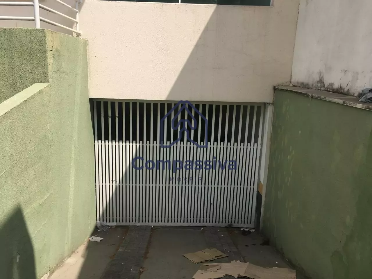 VENDE-SE Prédio Comercial